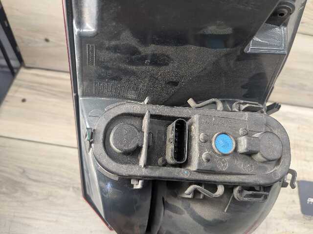 *16-22 OEM BMW F48 X1 Rear Left Driver Side Quarter Panel Outer Tail Light
