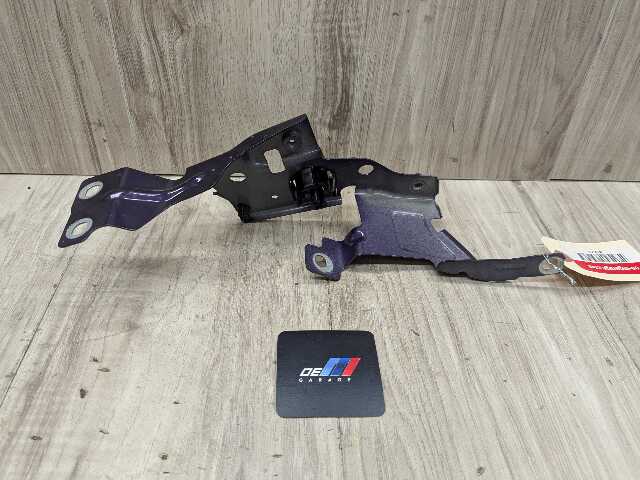22-25 OEM BMW G42 230 M240 Front Left Fender Wing Holder Bracket SET