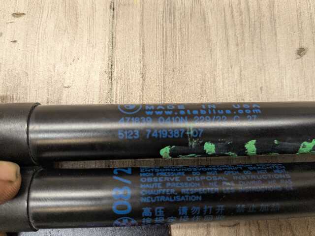 OEM BMW G20 G26 G42 G80 G87 M2 M4 Front Left Right Hood Strut Shock Supports SET