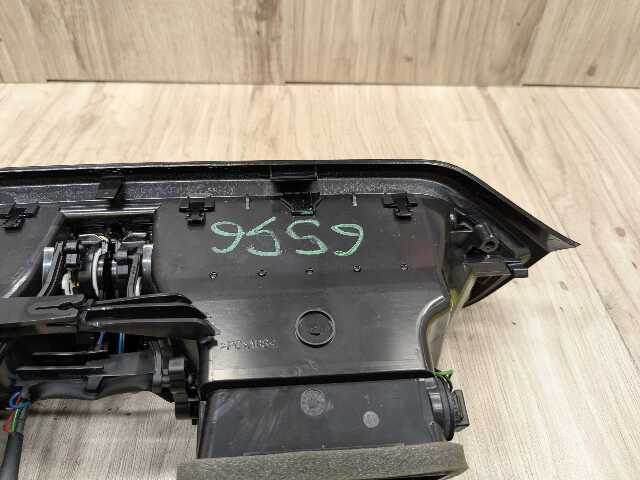 *21-24 OEM BMW G20* G22 G23 G26 G42 G80 G82 M3 M4 Dash Center AC Air Vent Grille