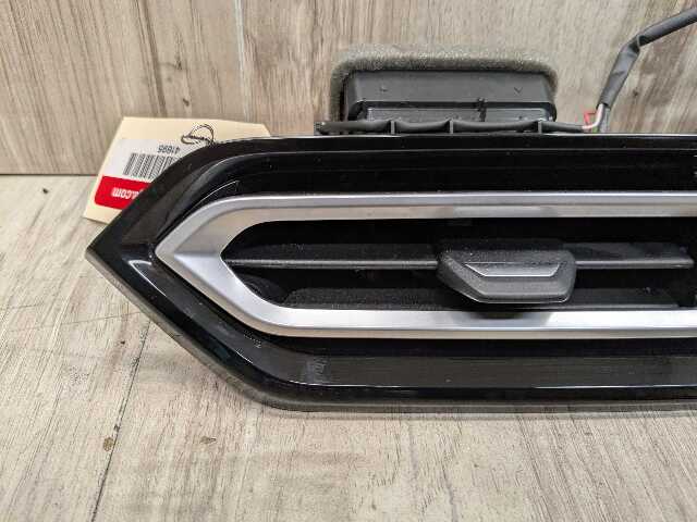 *21-24 OEM BMW G20* G22 G23 G26 G42 G80 G82 M3 M4 Dash Center AC Air Vent Grille