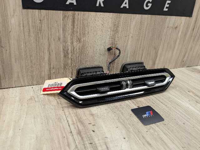 *21-24 OEM BMW G20* G22 G23 G26 G42 G80 G82 M3 M4 Dash Center AC Air Vent Grille