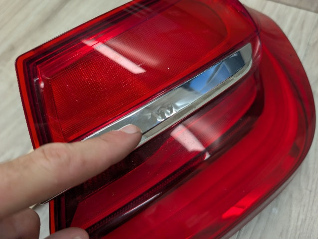 16-19 OEM BMW G11 G12 740 750 M760 B7 Rear Right Passenger Outer LED Tail Light