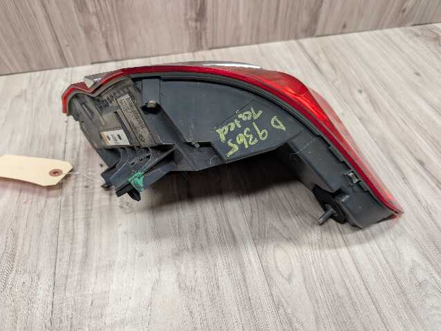 16-19 OEM BMW G11 G12 740 750 M760 B7 Rear Left Driver Outer LED Tail Light