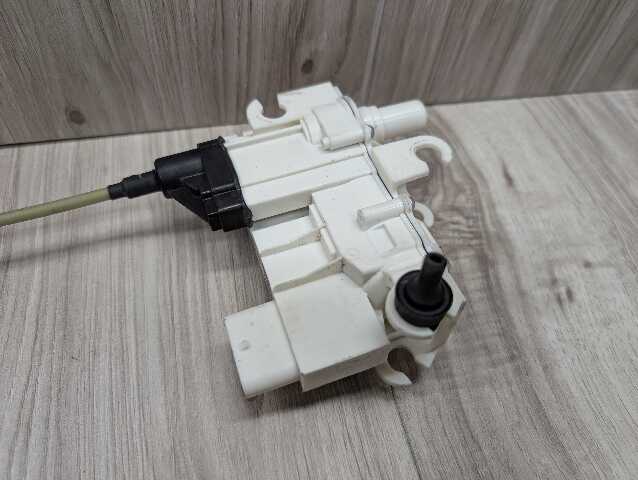 OEM BMW G12 740 750 B7 REAR RIGHT PASSENGER Door Lock Latch Actuator SOFT CLOSE