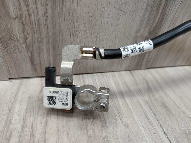 OEM BMW G01 G12 G30 X3 530 540 M550 Negative Battery Cable Terminal IBS Sensor