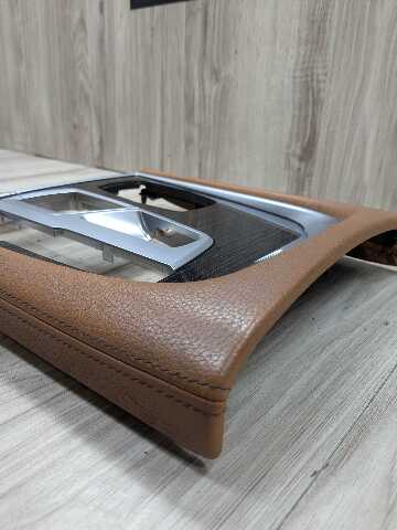 16-22 OEM BMW G11 G12 740 750 M760 Center Console Arm Rest Armrest Leather BROWN