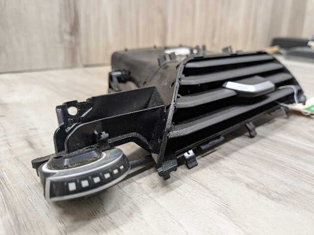 16-22 OEM BMW G11 G12 740 750 M760 Right Passenger Air AC Vent Dash Grille