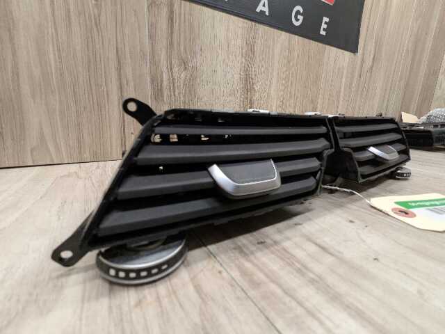 16-22 OEM BMW G11 G12 740 750 M760 Dash Center AC Air Vent Grille