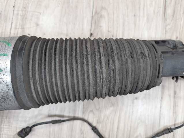 16-22 OEM BMW G11 G12 740 750 B7 REAR Right Passenger Air Suspension Strut Shock