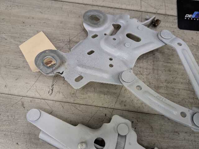 16-22 OEM BMW F39* F48 X1 X2 28i 28iX Hood Bonnet Left Right Hood Hinges SET