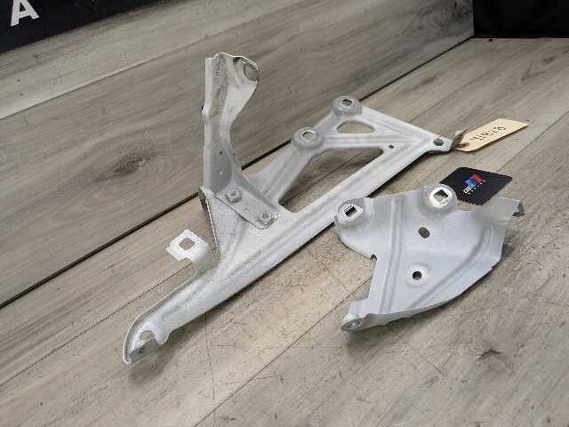 16-22 OEM BMW F48 X1 28i 28iX Front Left Driver Side Fender Holder Bracket