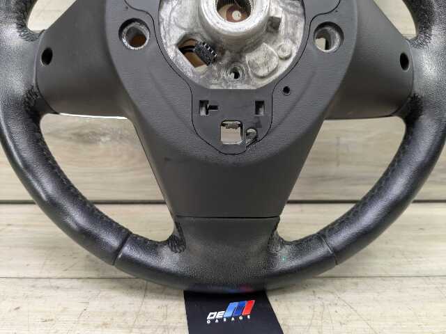 16-23 OEM BMW F39 F48 X1 X2 Steering Wheel w/ Switch Buttons