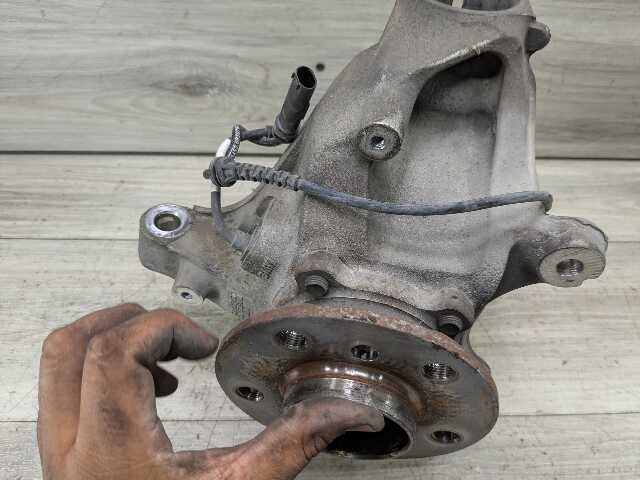 16-24 OEM BMW F39 F44 F48 X1 X2 Front Right Passenger Knuckle Wheel Hub Bearing