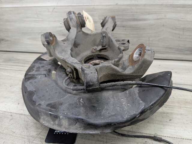 OEM BMW F32 F33 F36 428 430 435 440 REAR Left Driver Hub Spindle Bearing Knuckle