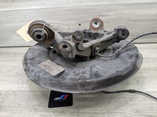 OEM BMW F32 F33 F36 428 430 435 440 REAR Left Driver Hub Spindle Bearing Knuckle