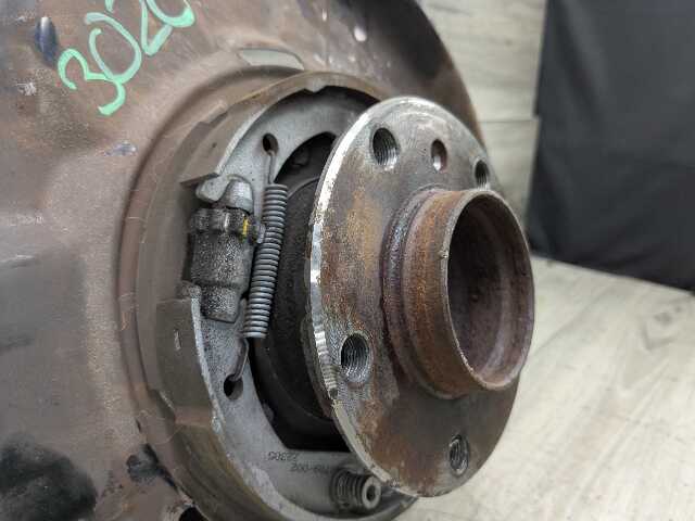 OEM BMW F32 F33 F36 428 430 435 440 REAR Left Driver Hub Spindle Bearing Knuckle