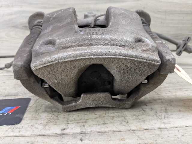 16-24 OEM BMW F39 F44 F48 X1 X2 28 228 B46 FRONT Left Driver Side Brake Caliper