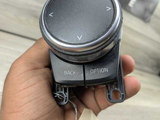 OEM BMW F90 G01 G02 G30 X3 M5 iDrive Navigation Controller Knob NBT NAV Button