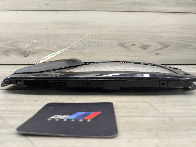 OEM BMW F97 G01 G05 G20 G30 Headliner Console Dome Light Control Roof Module
