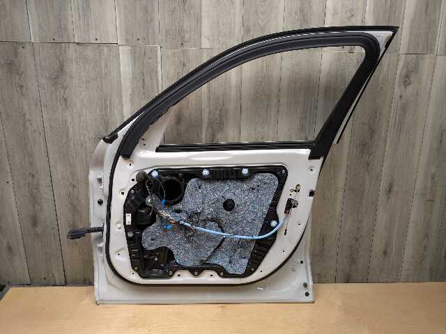 *18-24 OEM BMW F97 G01 X3 X3M Front Right Passenger Door Shell Panel White A96