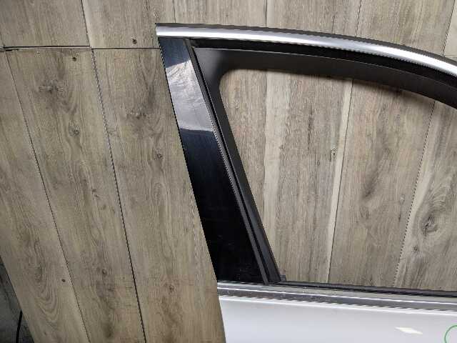 *18-24 OEM BMW F97 G01 X3 X3M Front Right Passenger Door Shell Panel White A96