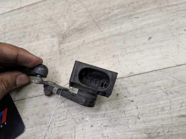 OEM BMW F10 F30 F80 G01 G05 G12 G30 G80 Left Right Headlight Height Level Sensor
