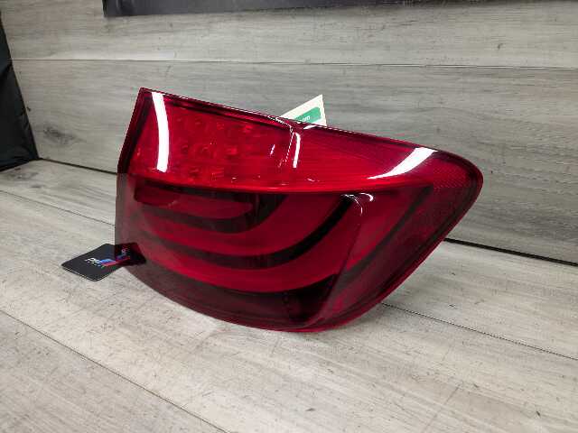 11-13 OEM BMW F10 528 535 550 M5 Rear Right Passenger Side Outer Tail Light