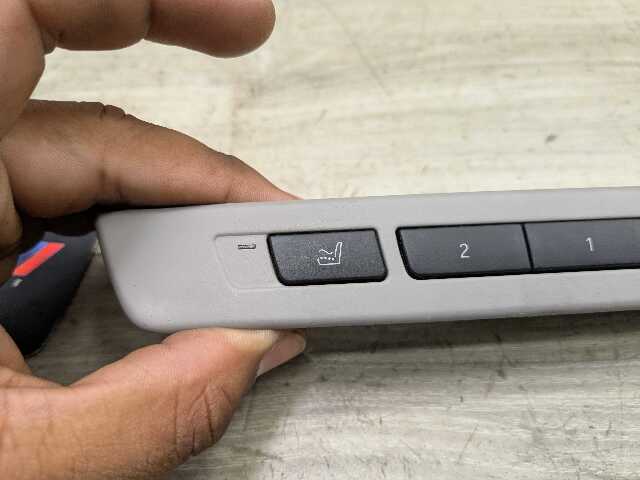 11-13 OEM BMW F10 528 535 550 Front Right Passenger Seat Memory Control Switch