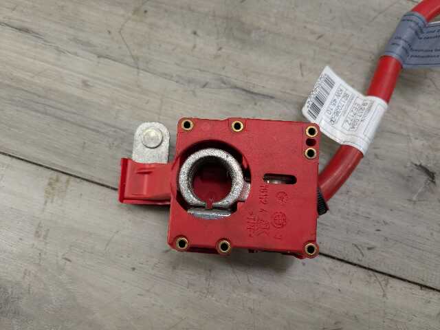 OEM BMW F02 F06 F10 F12 F13 M5 M6 Battery Plus Pole Terminal Positive Red Cable