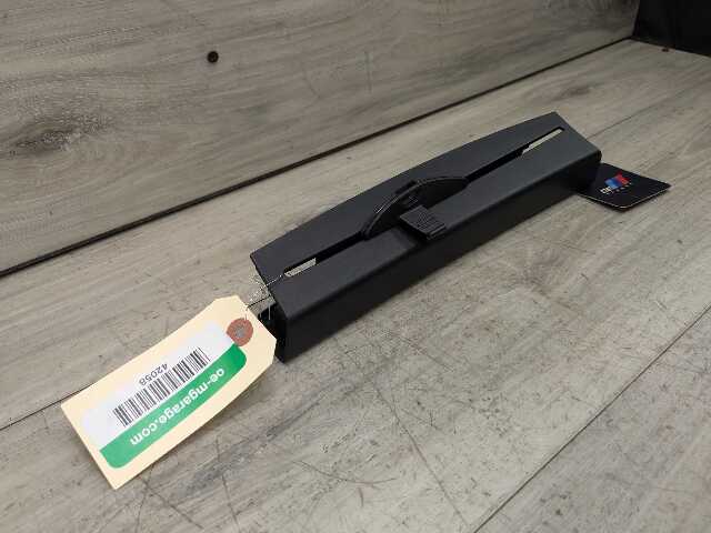 OEM BMW F10 528 535 550 M5 Rear Right Passenger Door Window Privacy Sun Shade