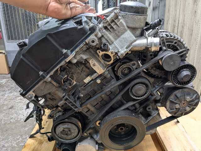 OEM BMW E88 E90 E92 E93 N52 COMPLETE ENGINE MOTOR RWD 135k Ran! Video!