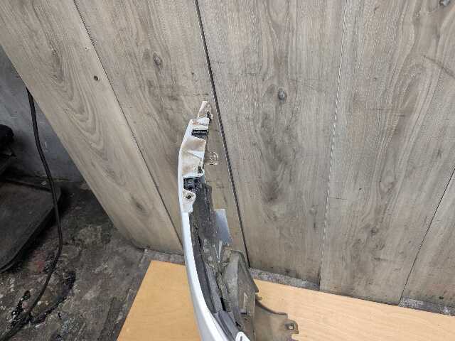 *18-21 OEM BMW G01 X3 30 BASIS Front Bumper Cover w/ Lower Grilles White A96