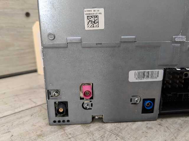 PRE-LCI OEM BMW F02 F10 528 535 550 AM FM Navigation CD Player Radio Headunit