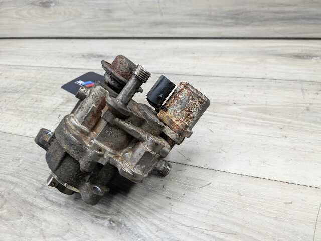 07-13 OEM BMW E60 E82 E90 E92 F10 HPFP High Pressure Fuel Pump Engine N54 N55