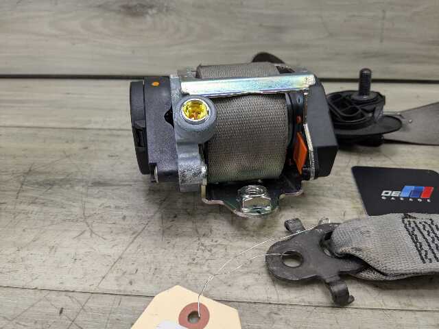 11-16 OEM BMW F10 528 535 550 M5 Front Right Passenger Seatbelt Retractor Beige