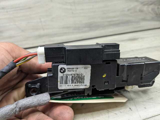 11-16 OEM BMW F10 528 535 550 M5 Trunk Lid Tailgate Hatch Lock Latch Actuator