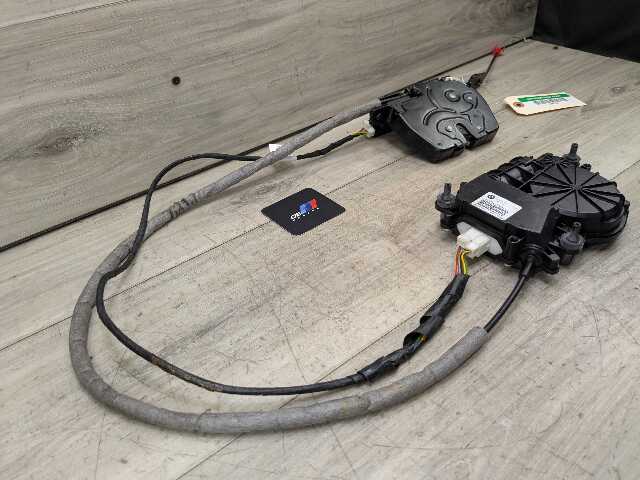 11-16 OEM BMW F10 528 535 550 M5 Trunk Lid Tailgate Hatch Lock Latch Actuator