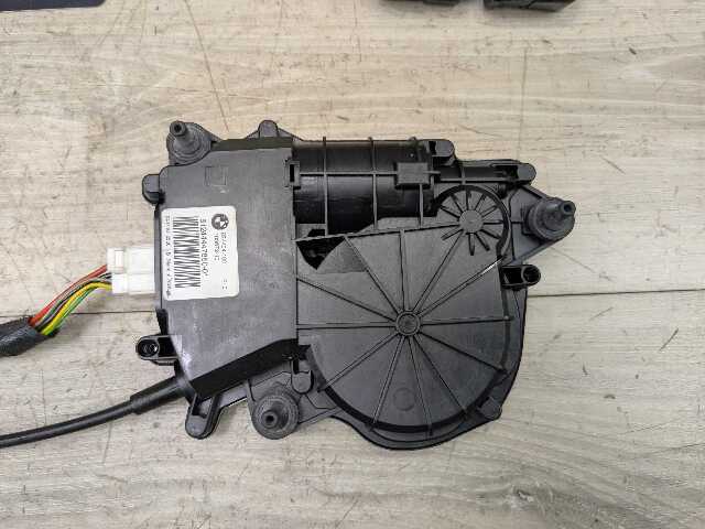 11-16 OEM BMW F10 528 535 550 M5 Trunk Lid Tailgate Hatch Lock Latch Actuator