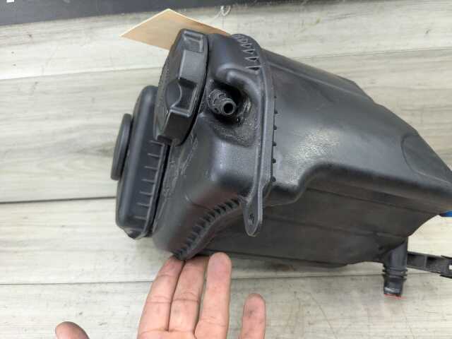 OEM BMW F02 F06 F10 F12 F13 535 640 Engine N55 Coolant Expansion Tank Reservoir