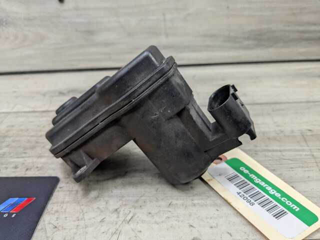 OEM BMW F06 F10 F12 F13 F25 I12 Rear Left or Right Brake Caliper Electric Motor
