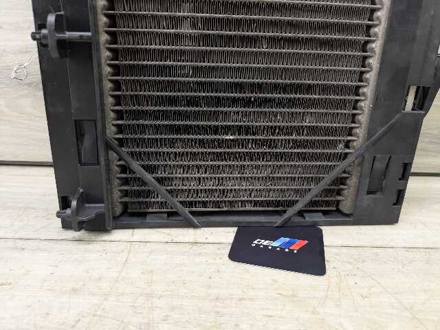 OEM BMW F02 F06 F10 F12 F13 535 640 740 Secondary Auxiliary Radiator Coolant N55