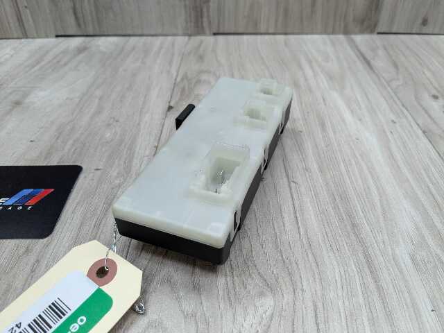 PRE-LCI OEM BMW F90 F97 G01 G11 G12 G30 X3 M5 Rear Trunk Lid Lift Control Module
