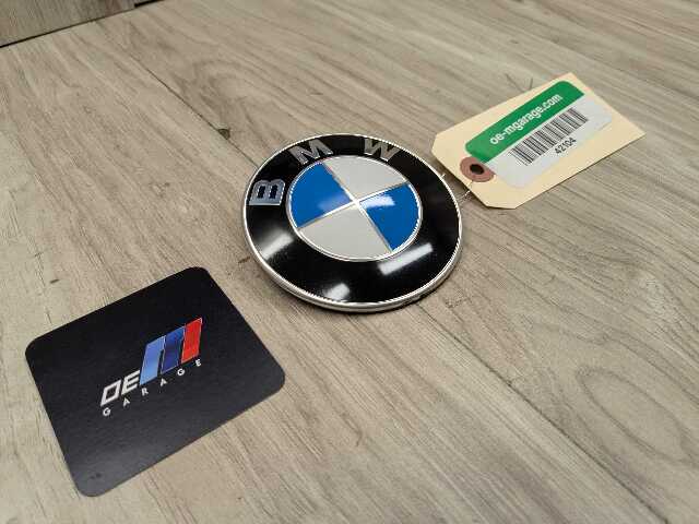 16-22 OEM BMW G11 G12 740 750 M760 Front Round Emblem For Bumper Hood 82mm