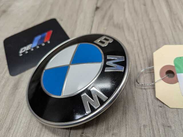 16-22 OEM BMW G11 G12 740 750 M760 Front Round Emblem For Bumper Hood 82mm