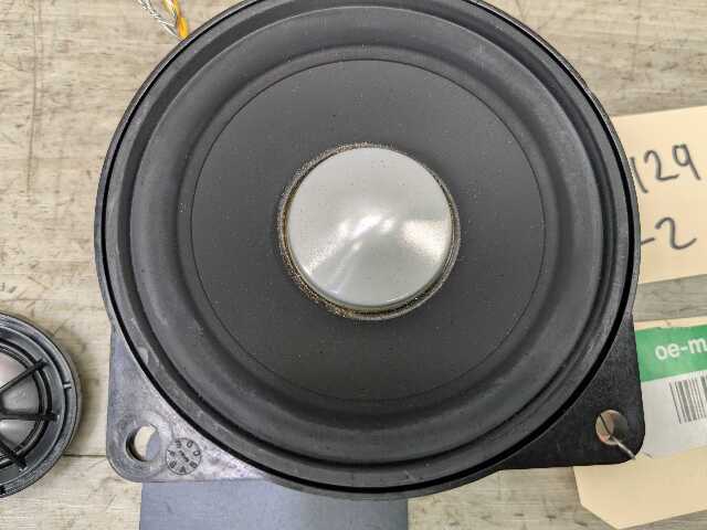 OEM BMW F10 F30 F32 F80 F82 M3 M4 HARMAN KARDON Audio Sound Tweeter Speaker PAIR