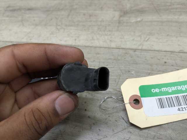 OEM BMW F01 F02 F06 F10 F12 F13 Front Rear Bumper Parking Sonic PDC Sensor Blue