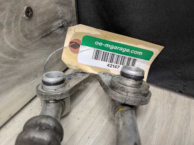 OEM F80 F82 F83 F87 M3 M4 Transmission Oil Cooler Inlet Outlet Hose Line S55 N55