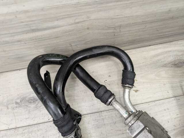 OEM F80 F82 F83 F87 M3 M4 Transmission Oil Cooler Inlet Outlet Hose Line S55 N55