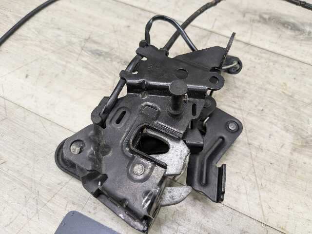 OEM BMW F02 F06 F10 F12 F13 M5 M6 Hood Left Right Hood Lock Latch w/ Cable SET